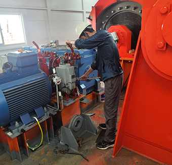 敬業(yè)“華新人”王劍：不抱怨、不懈怠，用行動(dòng)追求卓越