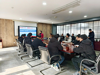 華新機電開展節(jié)后復工安全培訓